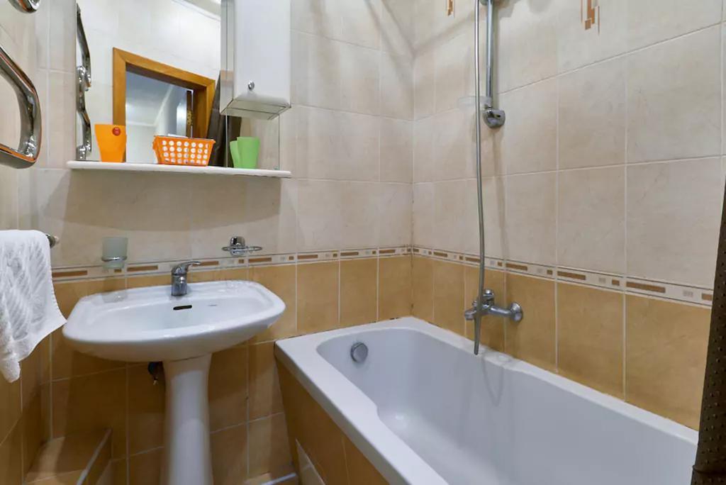 Home Hotel Apartments On Zoloti Vorota Kiev Extérieur photo