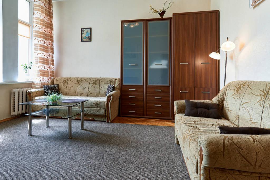 Home Hotel Apartments On Zoloti Vorota Kiev Extérieur photo