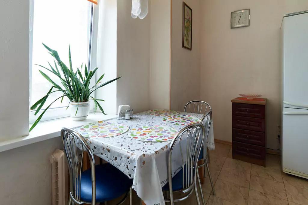 Home Hotel Apartments On Zoloti Vorota Kiev Extérieur photo