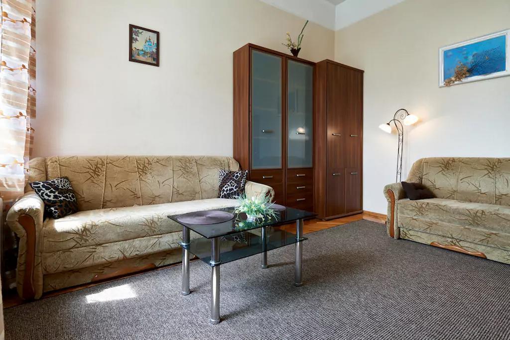Home Hotel Apartments On Zoloti Vorota Kiev Extérieur photo